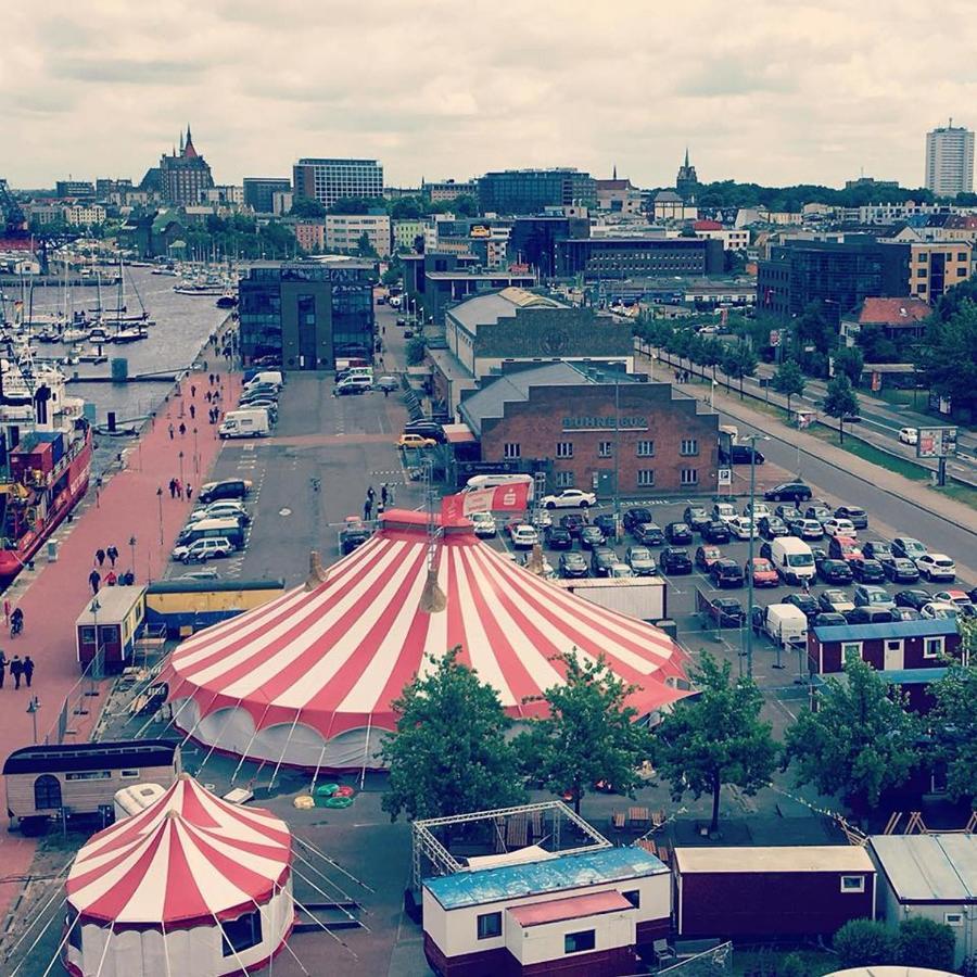 Circus Fantasia Rostock Exteriér fotografie